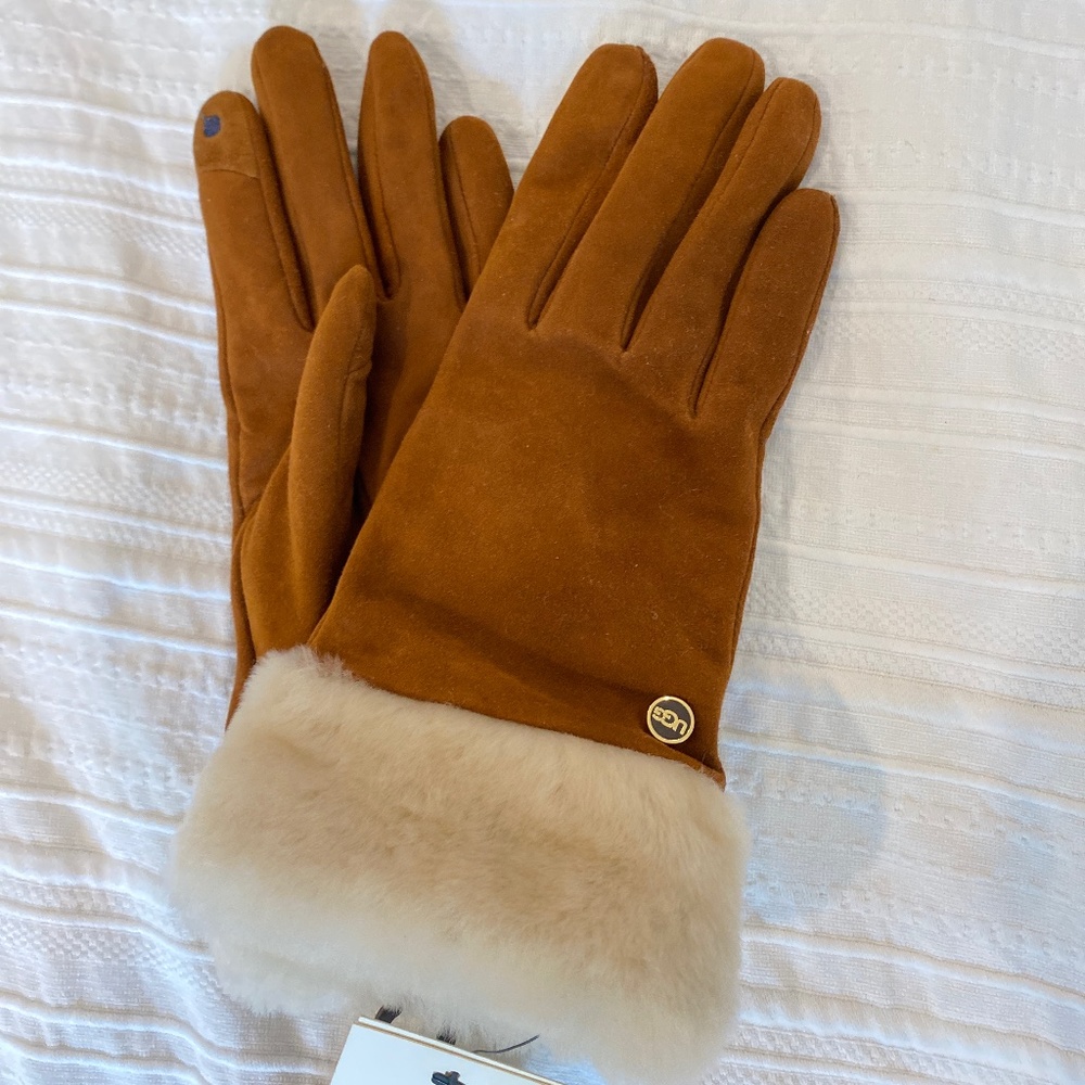 Ugg gloves